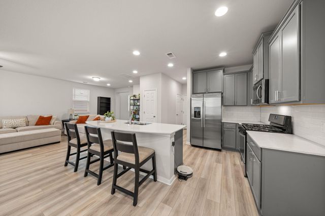 3200 College Park DR 135, Round Rock, TX 78665