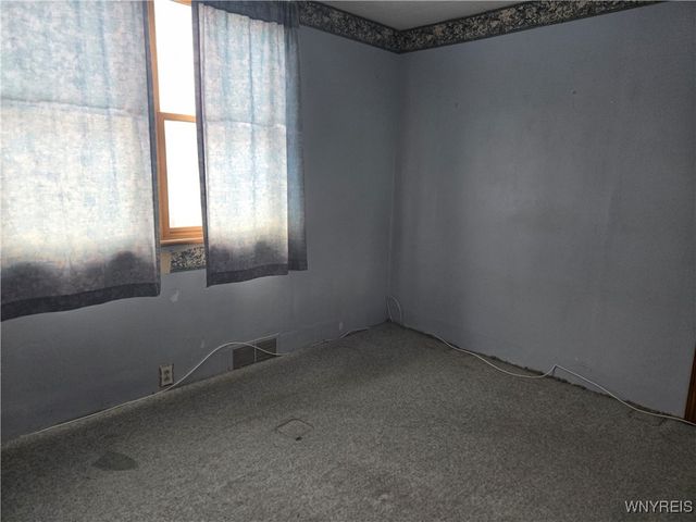 75 Eaglewood Avenue, Buffalo, NY 14220