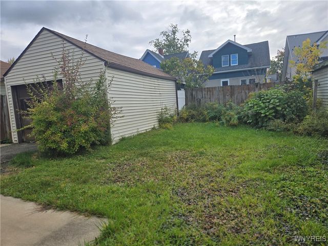 75 Eaglewood Avenue, Buffalo, NY 14220