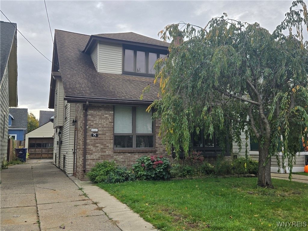 75 Eaglewood Avenue, Buffalo, NY 14220