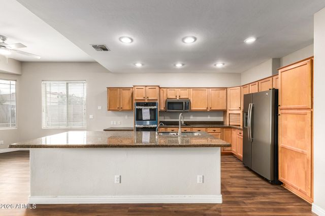 748 N SWAN Drive, Gilbert, AZ 85234