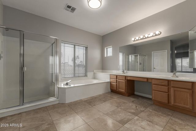 748 N SWAN Drive, Gilbert, AZ 85234