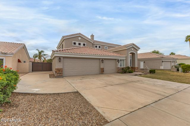 748 N SWAN Drive, Gilbert, AZ 85234