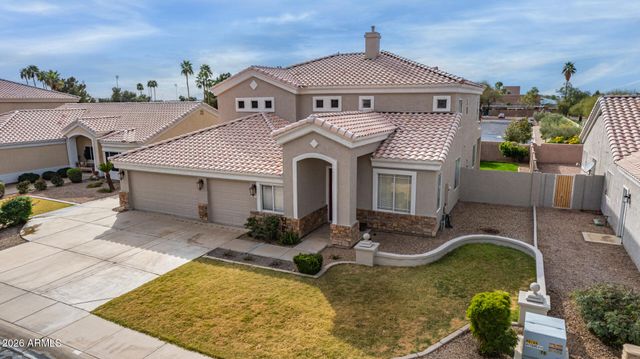 748 N SWAN Drive, Gilbert, AZ 85234