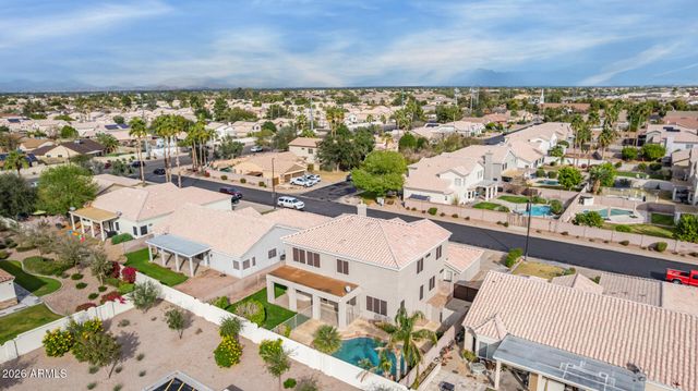 748 N SWAN Drive, Gilbert, AZ 85234