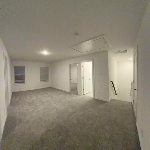 4715 Bay Vista Drive, Baytown, TX 77523