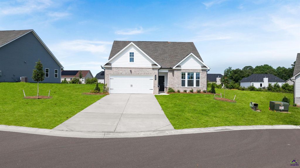 200 Overton Drive, Perry, GA 31069