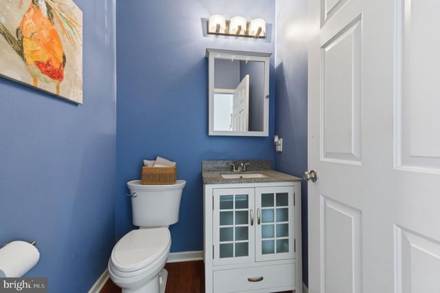 345 WOODCREST RD, West Grove, PA 19390