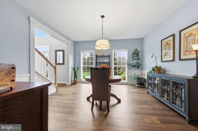 345 WOODCREST RD, West Grove, PA 19390