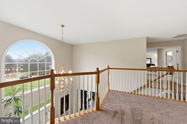 345 WOODCREST RD, West Grove, PA 19390