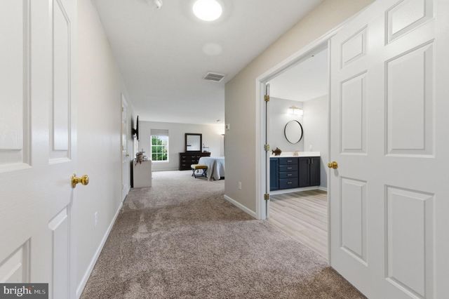 345 WOODCREST RD, West Grove, PA 19390