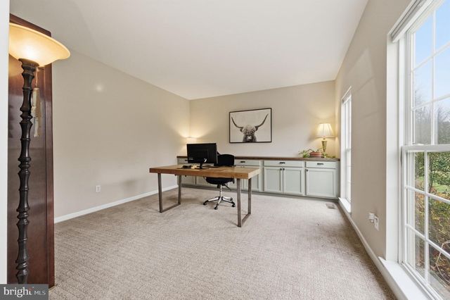 345 WOODCREST RD, West Grove, PA 19390