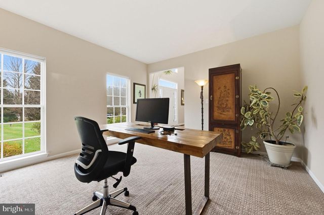 345 WOODCREST RD, West Grove, PA 19390