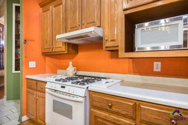 133 Gates Rd, Lizella, GA 31052