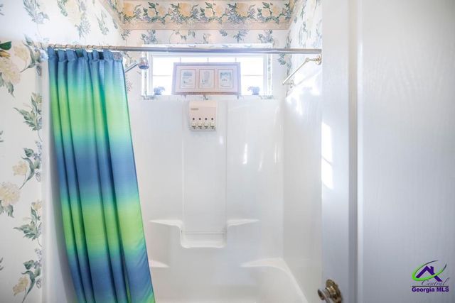 133 Gates Rd, Lizella, GA 31052