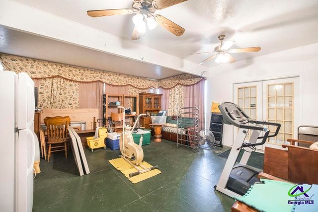 133 Gates Rd, Lizella, GA 31052