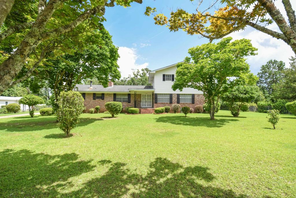 2432 Brookhaven Court, Tallahassee, FL 32311