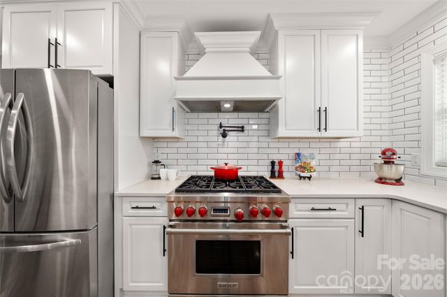 1921 Cumberland Avenue, Charlotte, NC 28203