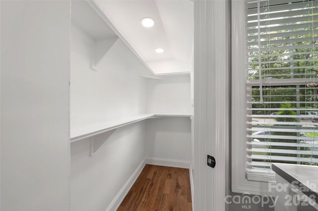 1921 Cumberland Avenue, Charlotte, NC 28203