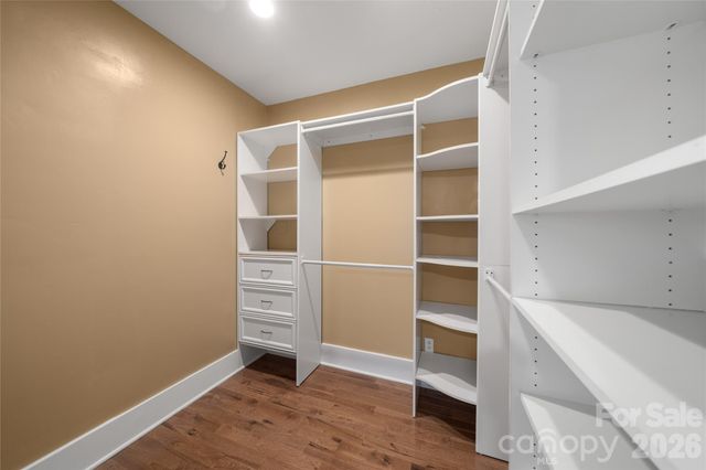 1921 Cumberland Avenue, Charlotte, NC 28203