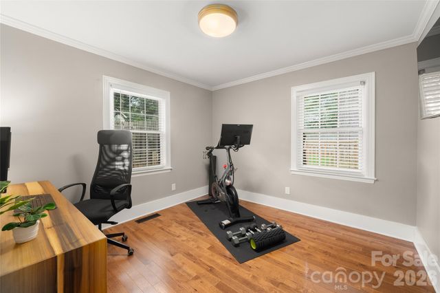 1921 Cumberland Avenue, Charlotte, NC 28203