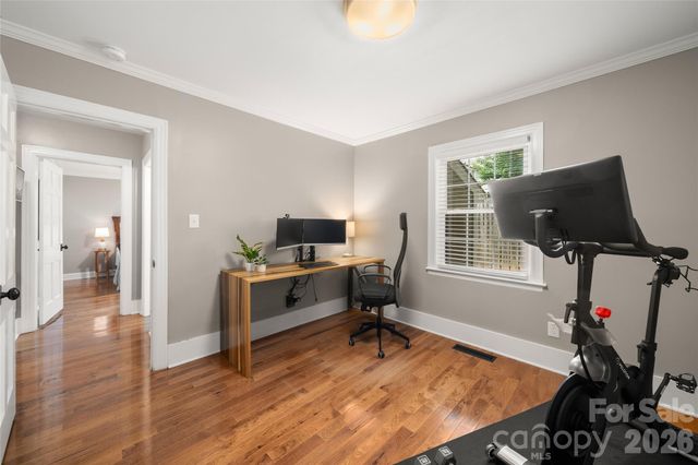 1921 Cumberland Avenue, Charlotte, NC 28203
