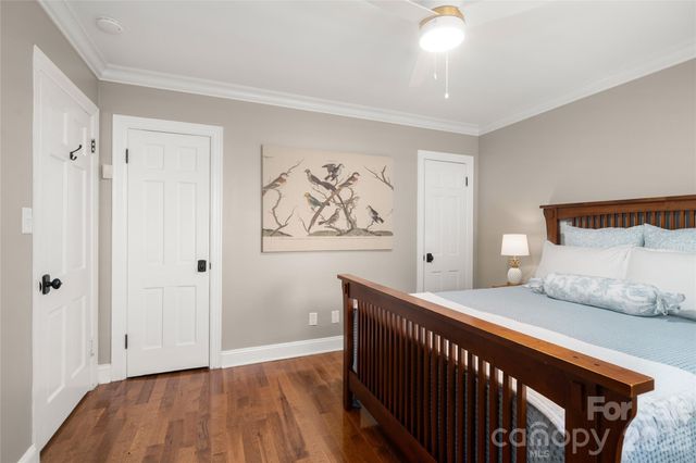 1921 Cumberland Avenue, Charlotte, NC 28203