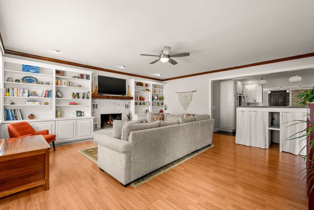 700 5th Ave, W, Springfield, TN 37172