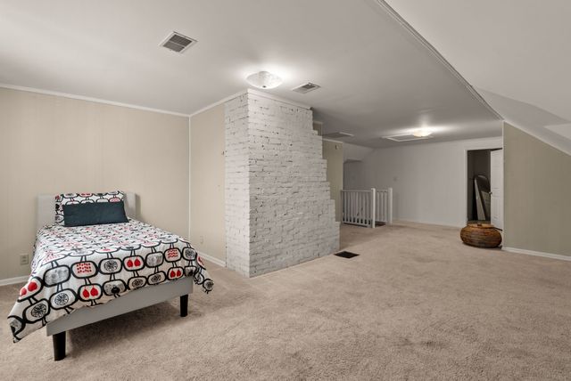 700 5th Ave, W, Springfield, TN 37172