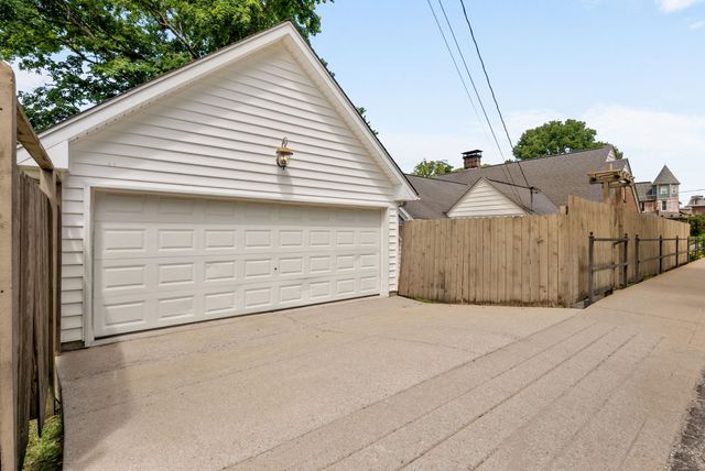700 5th Ave, W, Springfield, TN 37172
