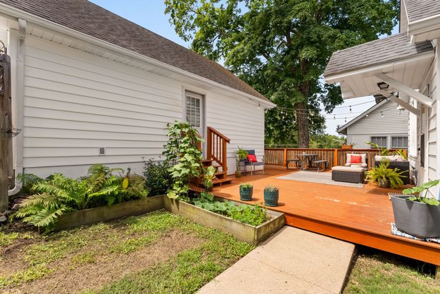 700 5th Ave, W, Springfield, TN 37172