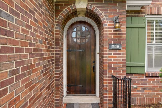 700 5th Ave, W, Springfield, TN 37172