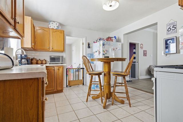 1101 Bunn Street, Bloomington, IL 61701