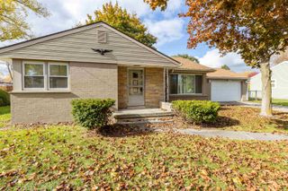 3209 S Meyer Place, Saginaw, MI 48603