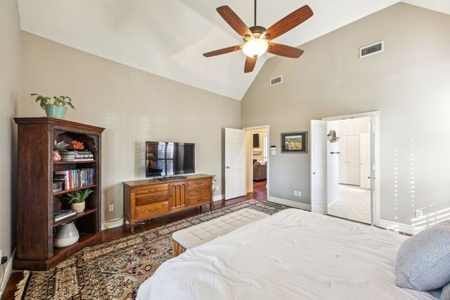 3216 Mercury Drive, Grapevine, TX 76051