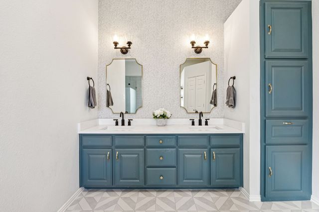 3216 Mercury Drive, Grapevine, TX 76051