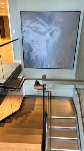 2139 Kuhio Avenue 2806, Honolulu, HI 96815