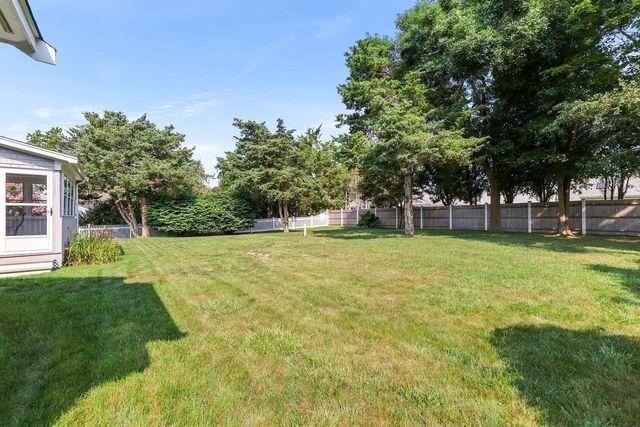309 Wild Harbor Road, Falmouth, MA 02556