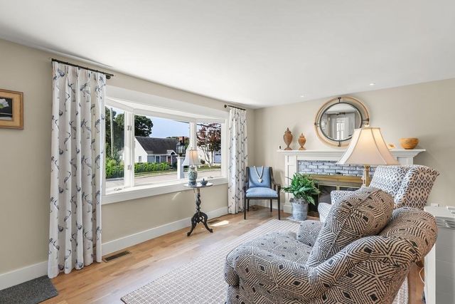 309 Wild Harbor Road, Falmouth, MA 02556