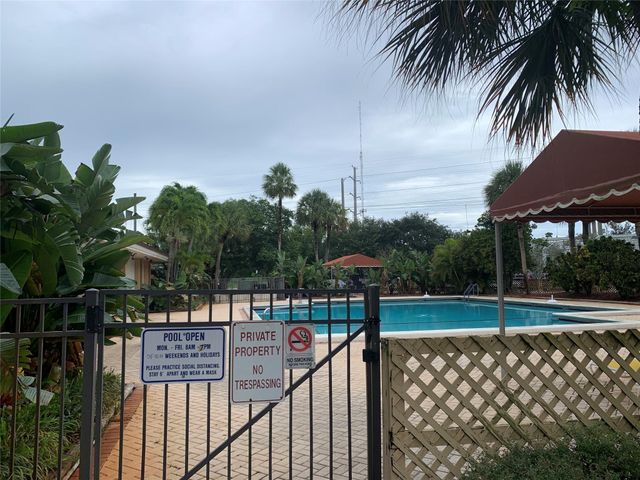 5530 NW 44TH Street 311C, Lauderhill, FL 33319