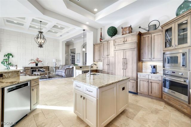 2304 El Dorado PKWY W, Cape Coral, FL 33914