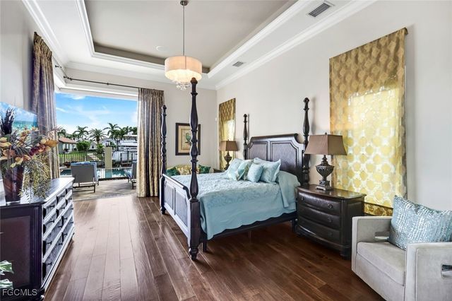 2304 El Dorado PKWY W, Cape Coral, FL 33914