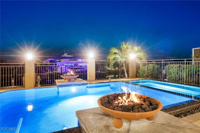 2304 El Dorado PKWY W, Cape Coral, FL 33914