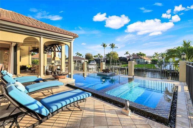 2304 El Dorado PKWY W, Cape Coral, FL 33914