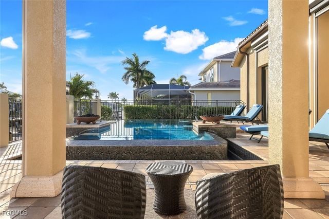 2304 El Dorado PKWY W, Cape Coral, FL 33914