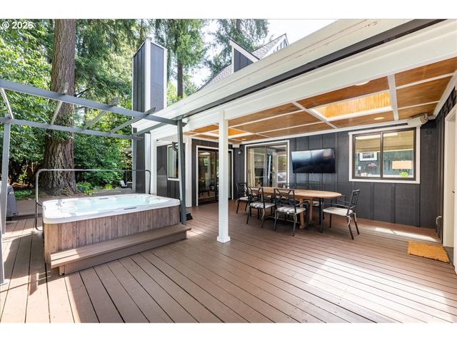 3435 LAKE GROVE Ave, Lake Oswego, OR 97035