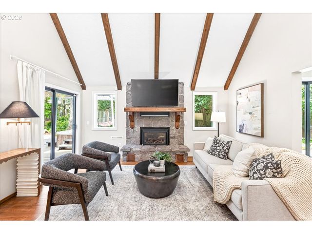3435 LAKE GROVE Ave, Lake Oswego, OR 97035