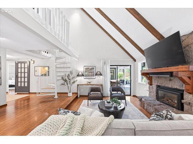 3435 LAKE GROVE Ave, Lake Oswego, OR 97035