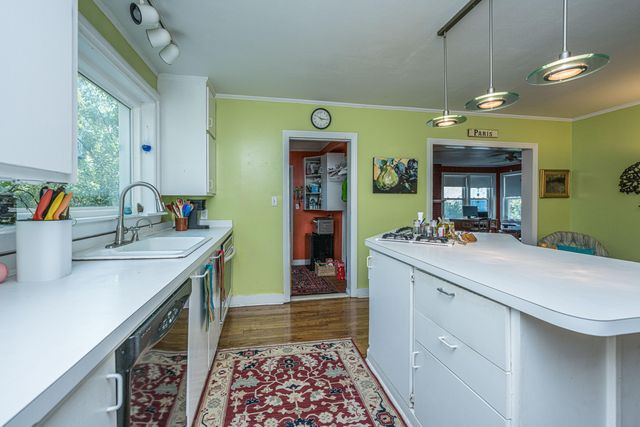 64 Clemson Street, Charleston, SC 29403