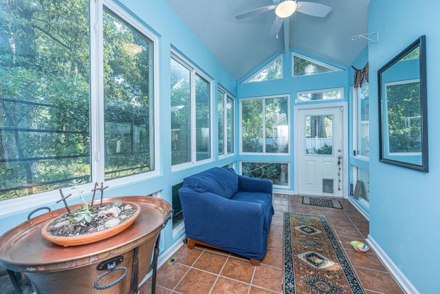 64 Clemson Street, Charleston, SC 29403